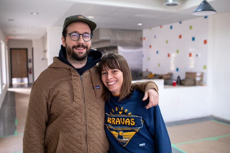 Bravas celebrates one year in its new location